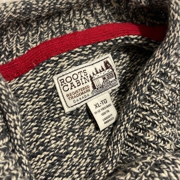 Roots cabin knit sweater size youth XL 11-12 years - Picture 3 of 7